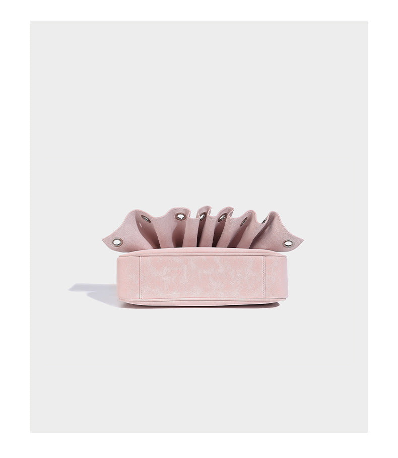 Niche pleated bag women's 2025 new fashion versatile crossbody retro shoulder bag