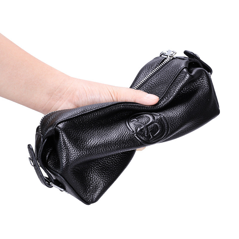 Trendy leather men's clutch bag