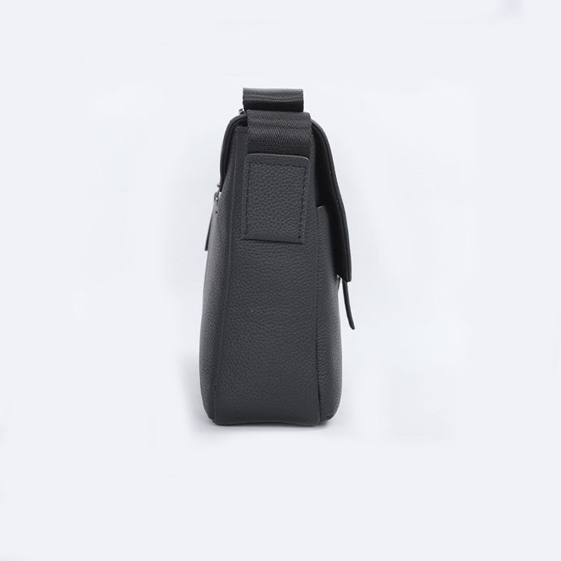 Vintage Style Genuine Leather Men Messenger Bag for Daily