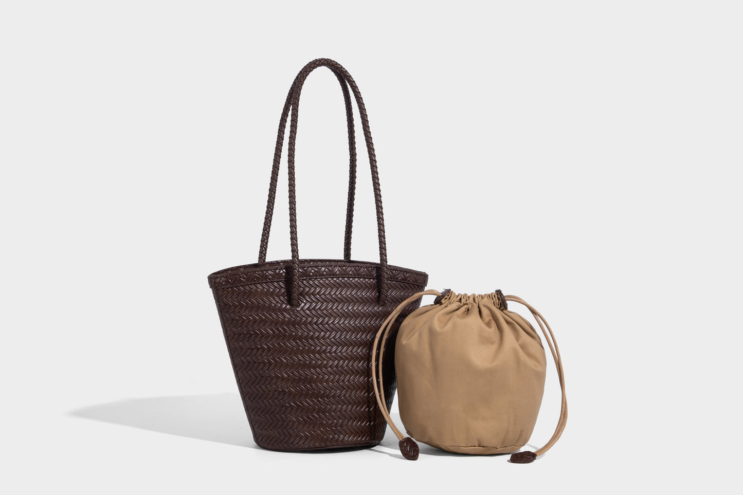 Woven women's bag