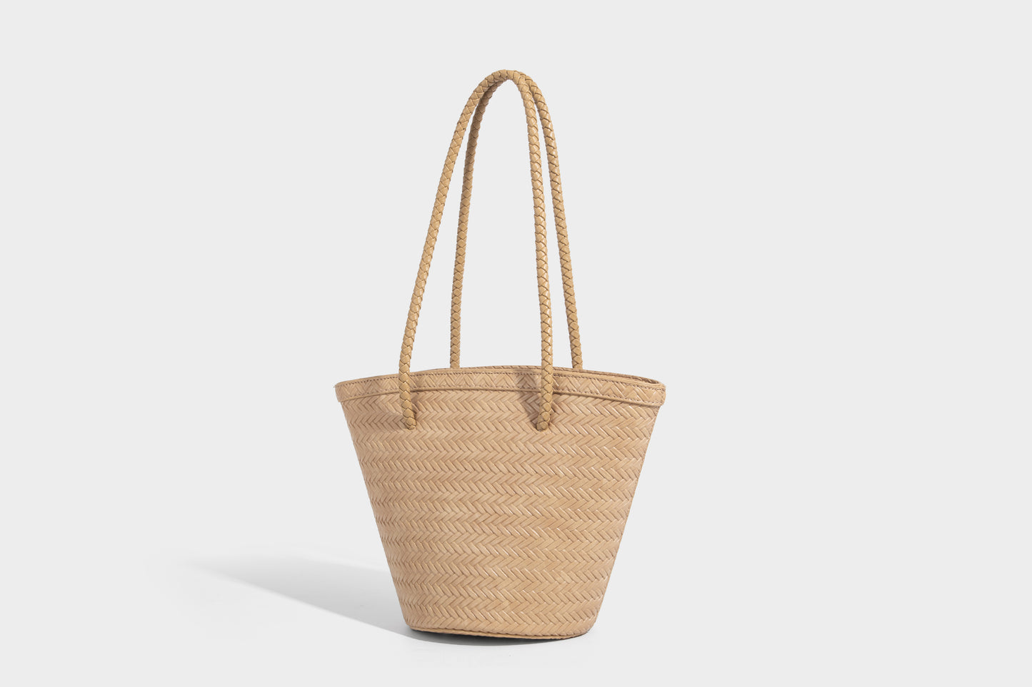 Woven women's bag