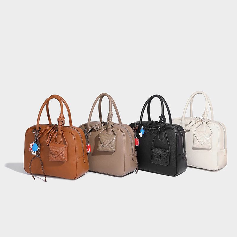 Fashionable vegan leather lady purse