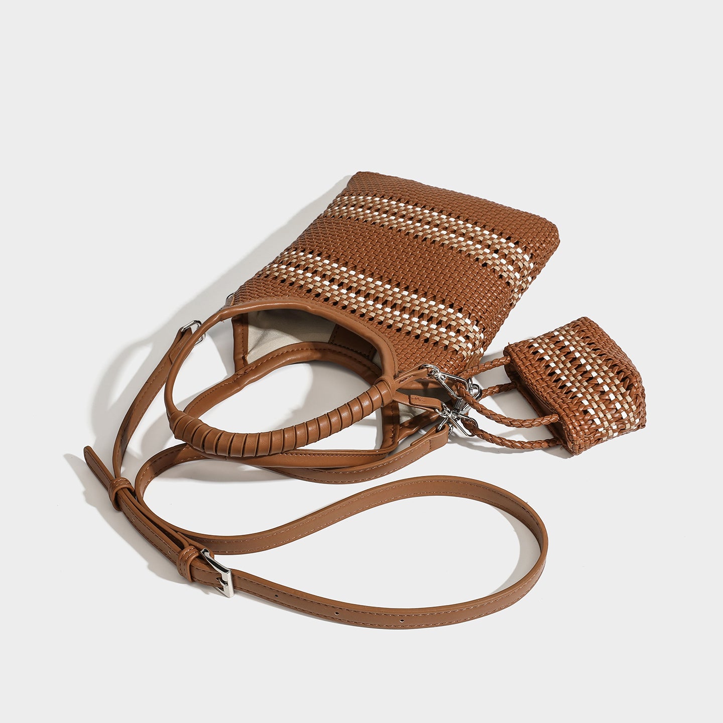 Trendy niche woven phone bag versatile hollow shoulder bag